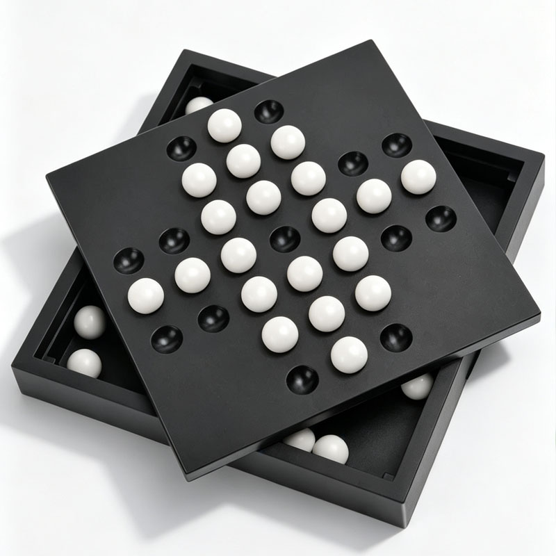 Party Games At Home - Permainan Papan Strategi Edukatif Peg Solitaire